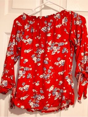 Ralph Lauren Women’s Red Floral Off-Shoulder Top with Ruffles size XS